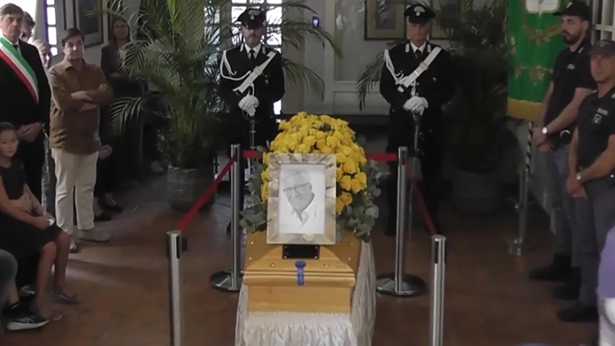 Capri Mourns: Peppino Di Capri Laid to Rest, Citizens Queue to Honor Legend