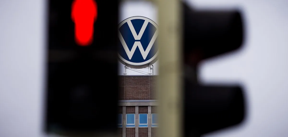 Volkswagen Faces Mass Layoffs Threat, One Hundred Thousand Workers and Four Plants at Risk