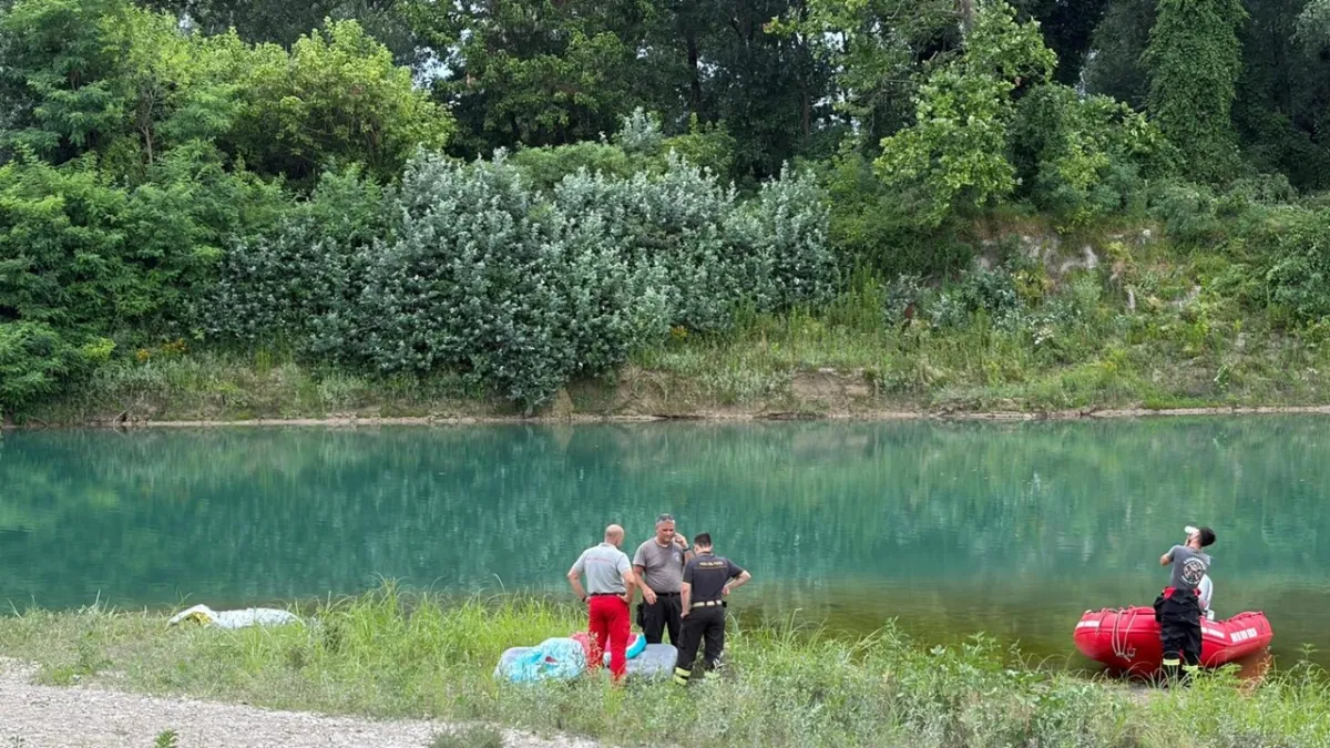 Asylum-Seeking Father Drowns, Sacrifices Life Saving Three Children in Tagliamento