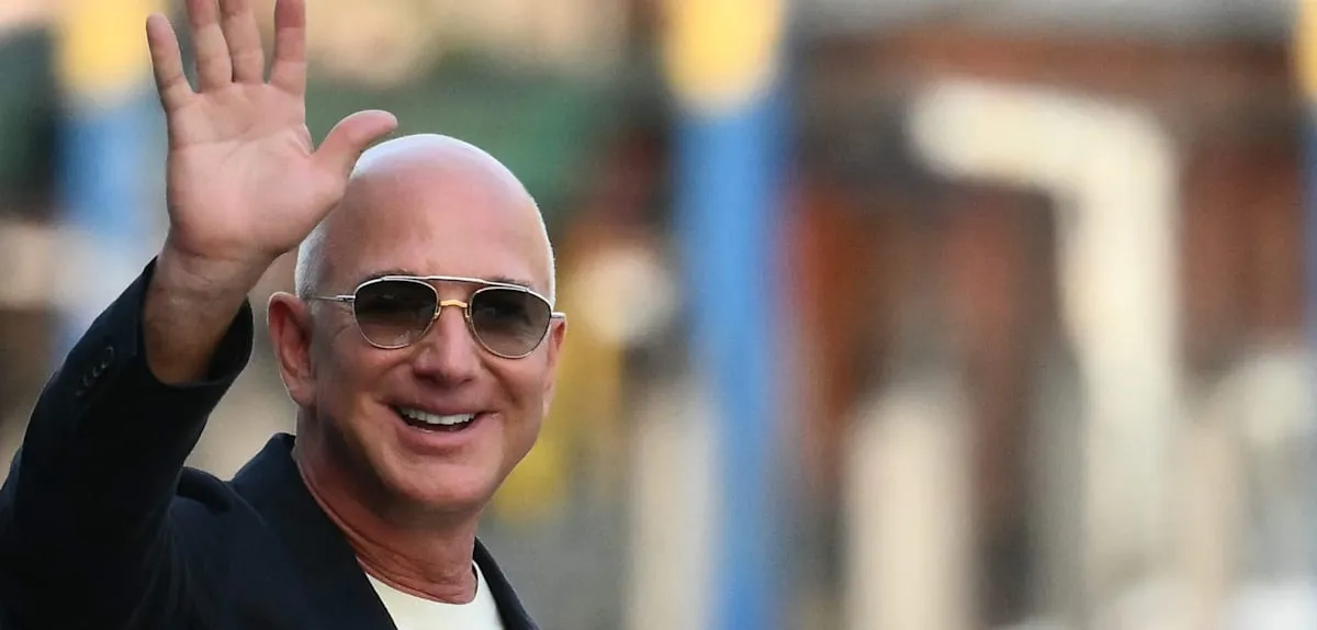 Bezos Suntik Dana Fantastis Rp31 Triliun ke Liverpool, Reaksi Fans Terbelah