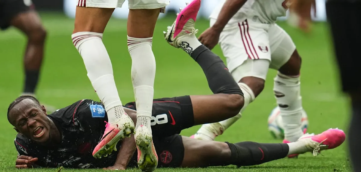 Tragedi Lapangan! Bintang Kanada Cedera Parah di Laga Kontra Qatar