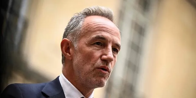 Paris Guncang Sistem Sekolah: Kembali Empat Hari, Keputusan 2026!