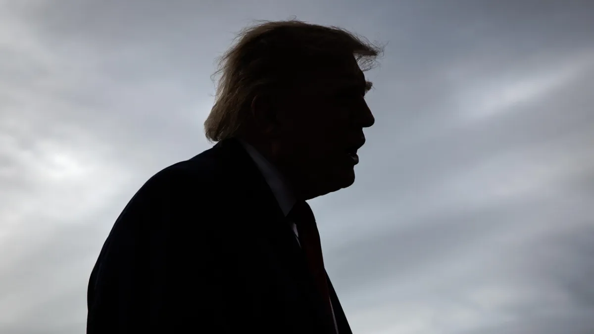 Trump Jamu Bos Anthropic: Manuver Strategis di Tengah Benturan AI Gedung Putih