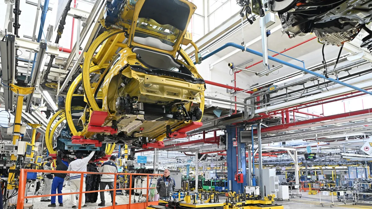 Energy Crisis Strikes Stellantis Mirafiori: Hundreds Temporarily Laid Off