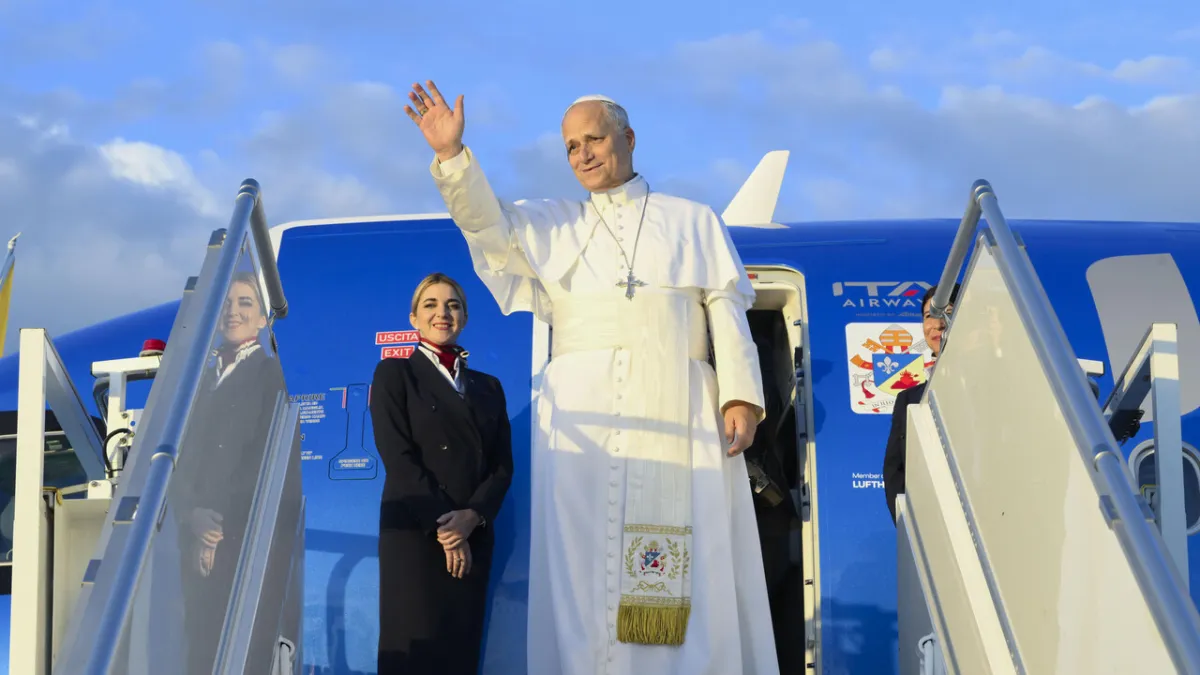 Pope Leo XIV Stirs Paris: Global Cohesion Mission in Europe's Heart