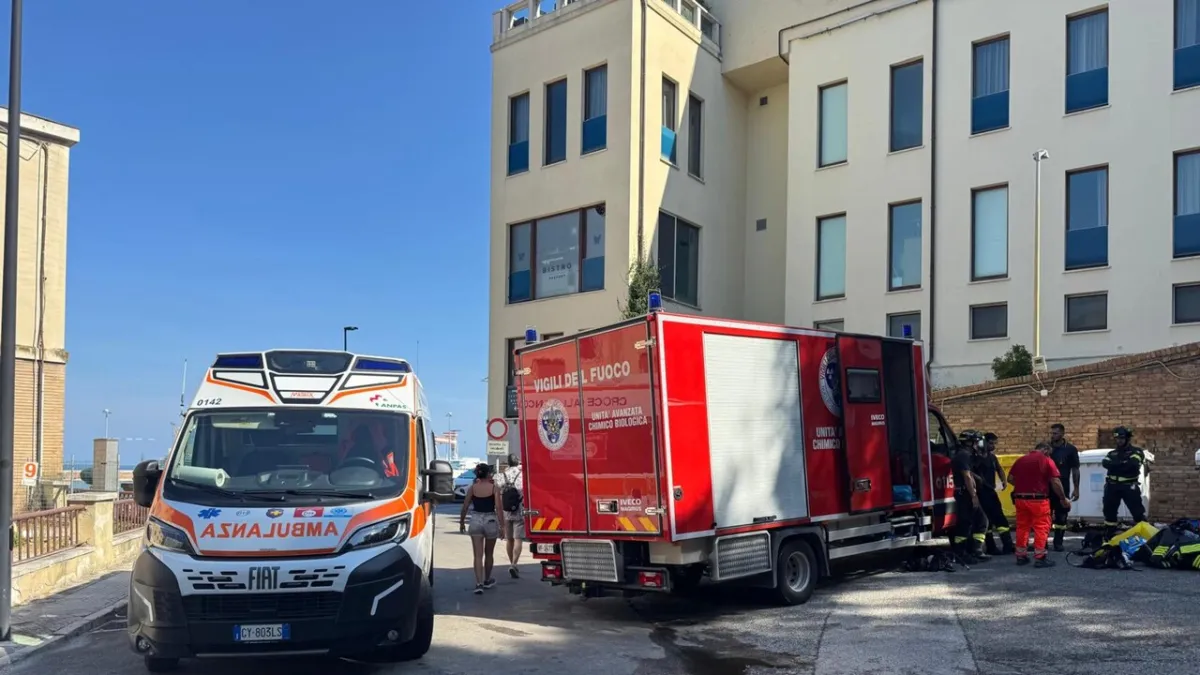 Toxic Gas Incident Rocks Ancona: Five Construction Workers Poisoned!