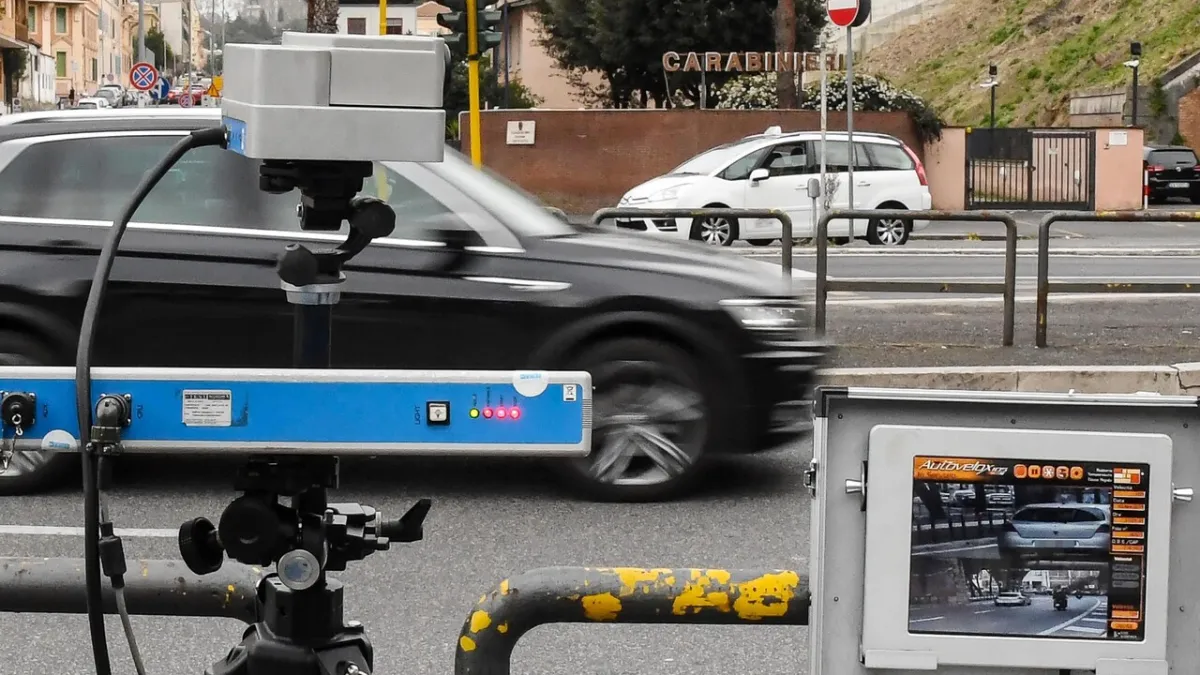 Italian Cities Accumulate Over 300 Million Euro from Speed Cameras: Florence Leads!