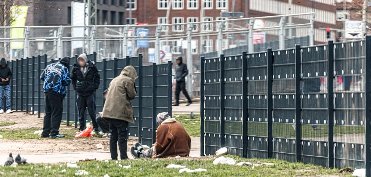 Harburg Stunned: Hundreds of Police Operations Surround Drug Center in 3 Years