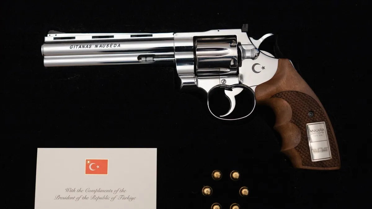 Erdogan's Custom Pistol Gift: Von der Leyen Diverts to Military Museum
