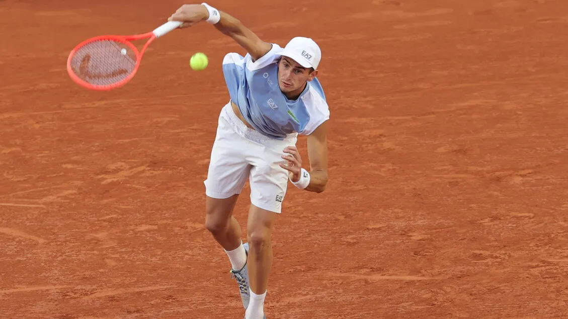 Roland Garros 2026: Arnaldi-Tiafoe Sajikan Drama, Italia Berharap Lolos!