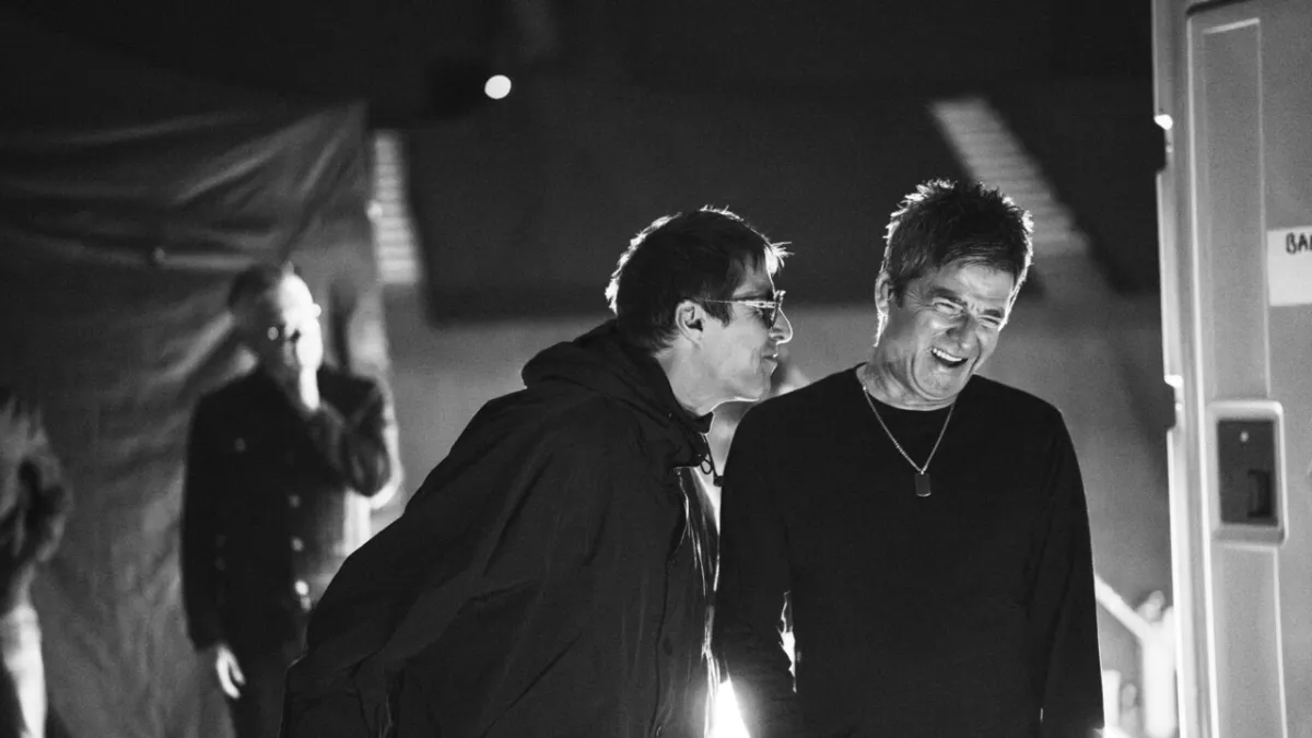 Oasis Reunion Controversy: Venice Documentary Explores Gallagher Brothers Conflict