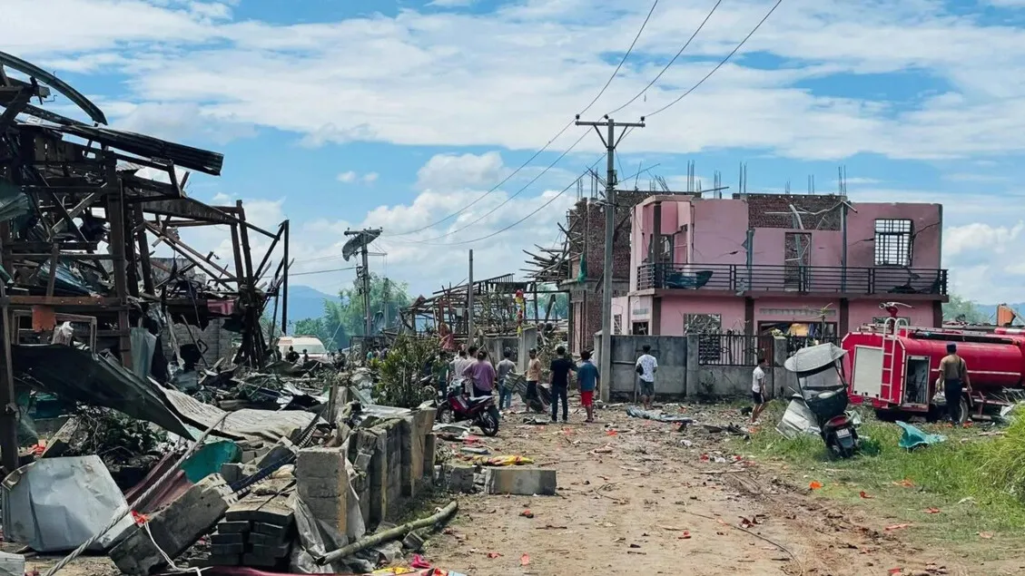 Tragedi Myanmar: Ledakan Dahsyat Tewaskan 50 Orang di Zona Konflik