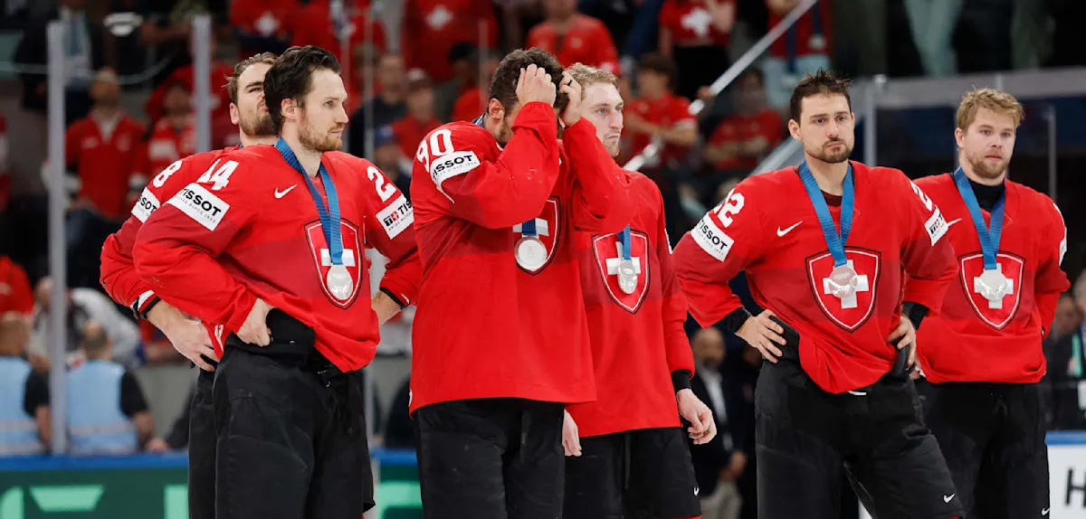 Drama Lima Babak! Swiss Kembali Dihantui Kutukan Final Hoki Es Dunia