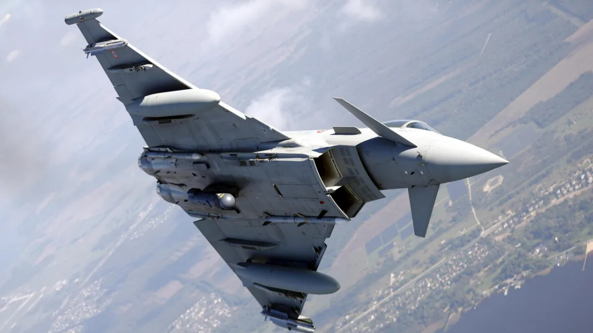 Jet Tempur Italia Tembak Jatuh Drone Diduga Ukraina di Latvia