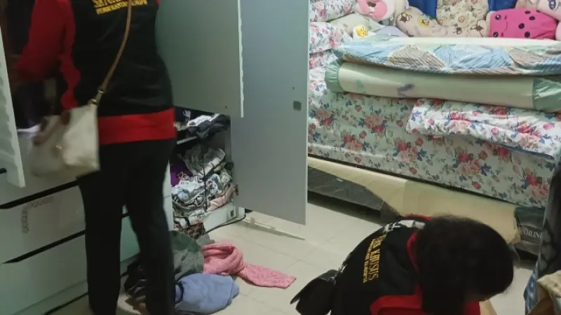 Skandal Mega Proyek: Penyidik Kejati DKI Jakarta Geledah Kementerian PU