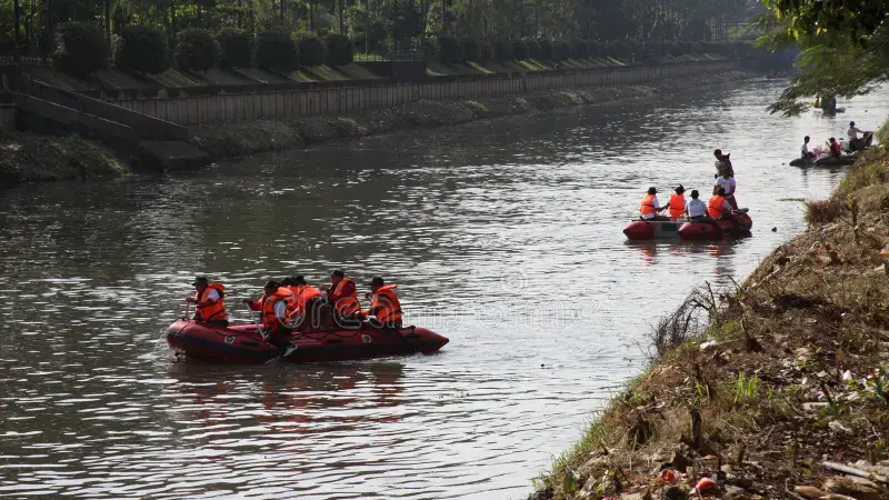 Arief Kamarudin: Menguak Sosok Penggerak Bersih-Bersih Sapu-Sapu Ciliwung 2026