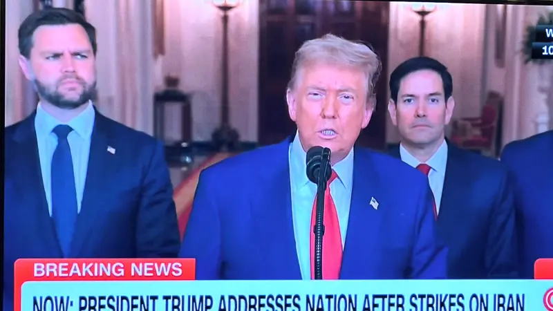 Trump Hadiri Briefing Rahasia Iran: Rencana Serangan Diduga Bocor
