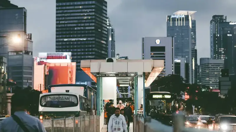Resmi! Naik MRT, TransJ, LRT Jakarta Gratis Sambut Kemerdekaan