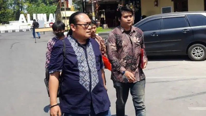 Terbongkar: Pangkalan Lumajang Timbun 1.000 Tabung Gas Subsidi, Izin Dicabut!