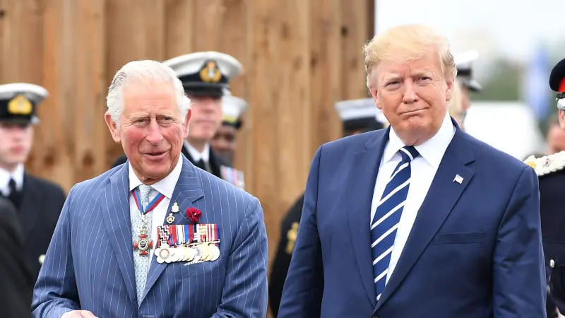 Charles Tantang Trump: Tanpa Inggris, Anda Berbicara Bahasa Prancis