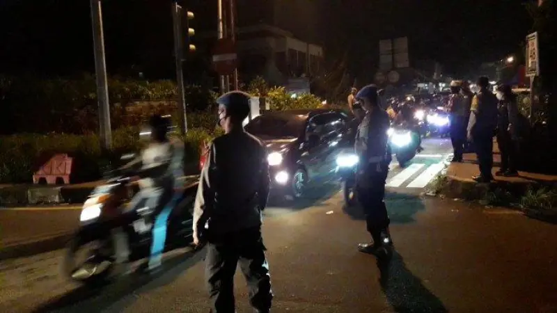 Polisi Ungkap Alasan Kemacetan Horor One Way Puncak-Jakarta 9 Jam