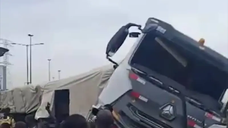 Musi Rawas Utara Berduka: 16 Jiwa Melayang Akibat Tabrakan Truk-Bus Nahas