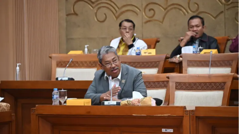 Prabowo Dorong WFH Nasional: Strategi Hemat BBM Lestarikan Fiskal Bangsa