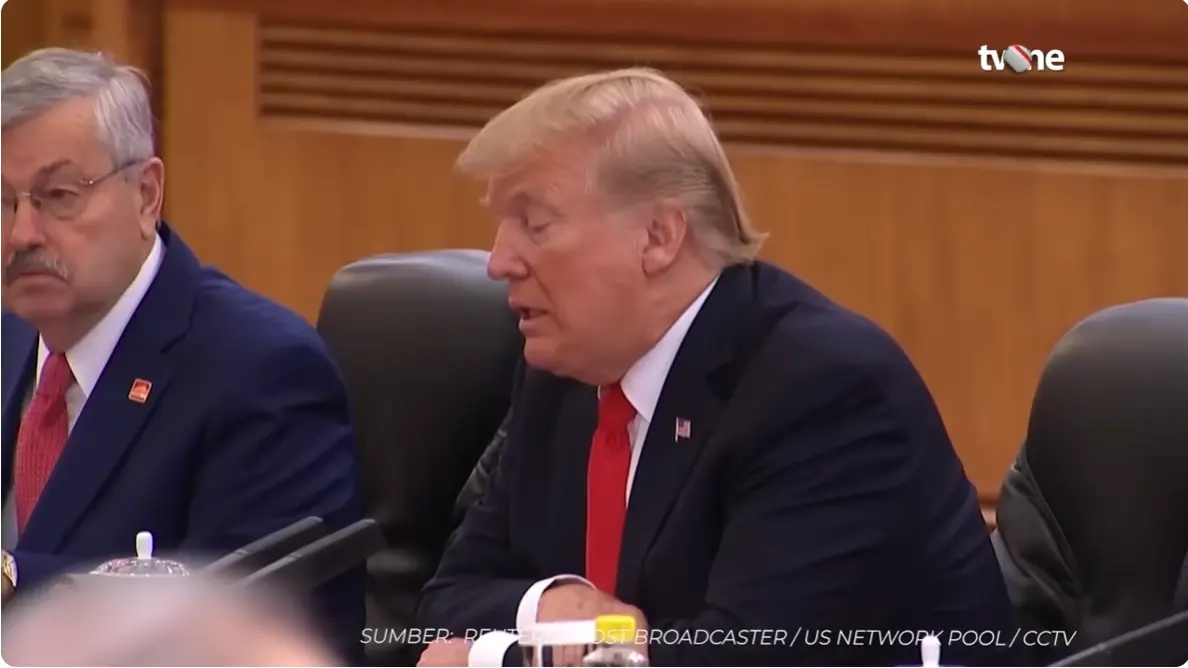 Mantan Pejabat Trump Peringatkan Beijing: Jauhi Iran, Stabilitas Global Terancam!