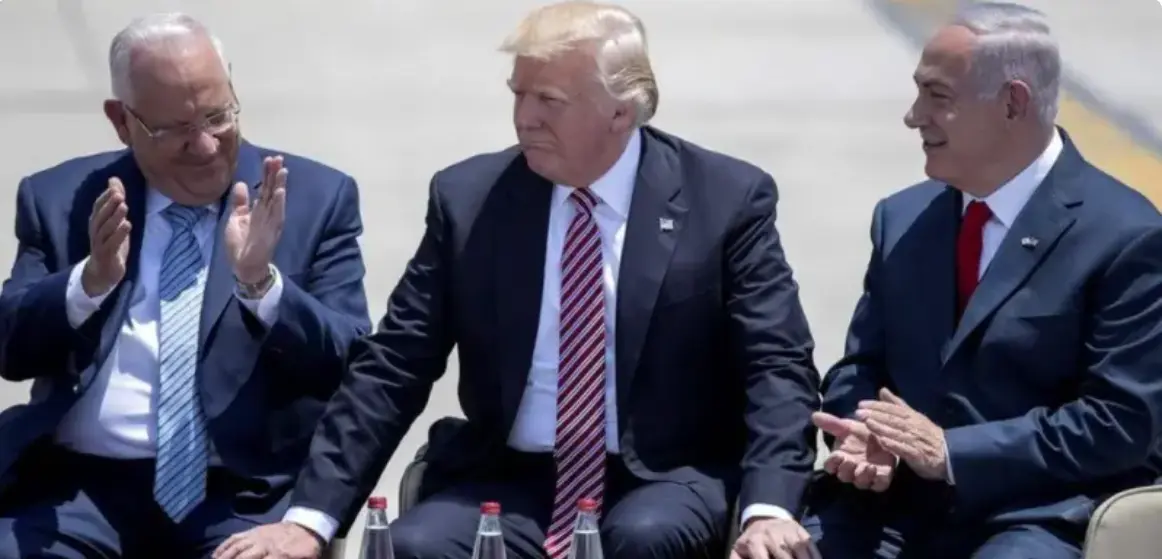 Terobosan Geopolitik: Trump Klaim Selat Hormuz Dibuka, Kendali AS-Iran?